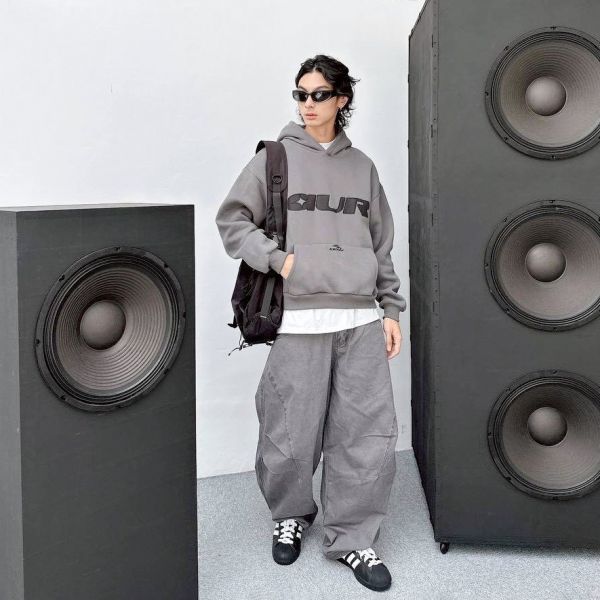 【現貨】AUR刺繡短寬版型帽Tee 