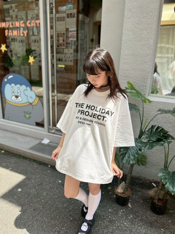 【現貨】THE HOLIDAY假日計畫字母Tee 