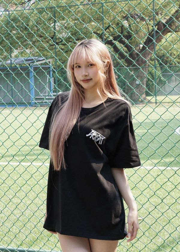 現貨【反差萌爆擊】厭世貓插畫短Tee 