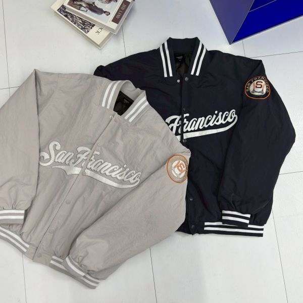 SanFrancisco肩章刺繡鋪棉棒球外套 