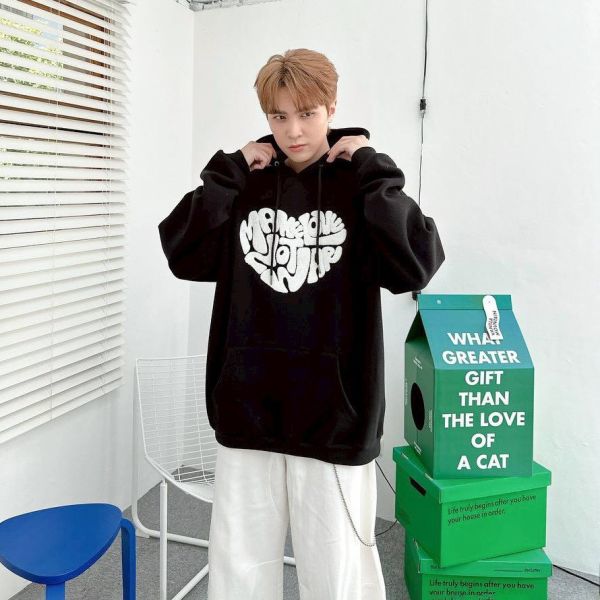 愛心英字毛巾繡刷毛帽Tee 