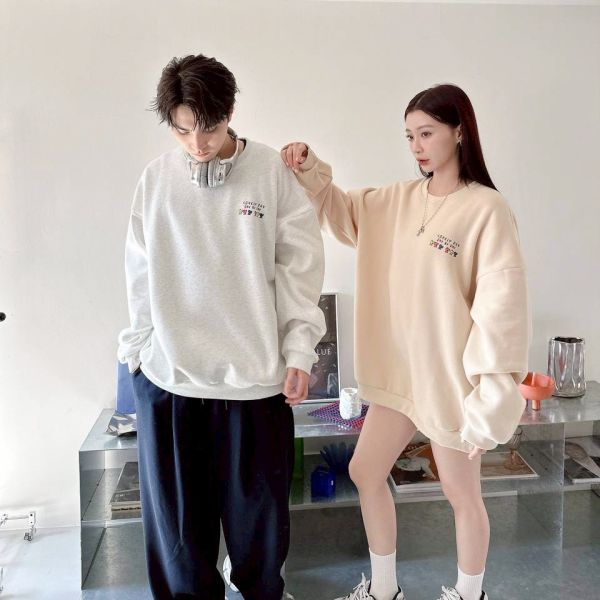 【現貨+預購】CROSS DREAMS愛心排列印花大學Tee 