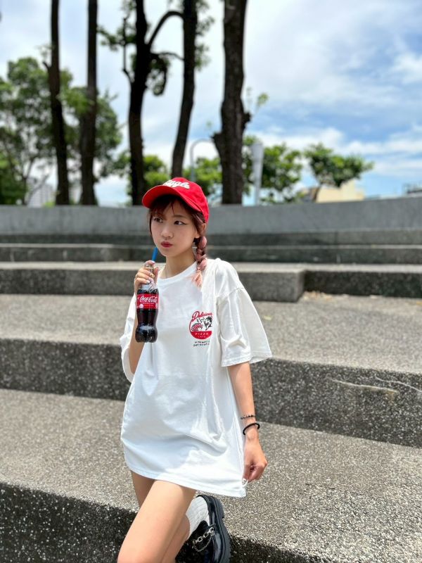 【現貨】美式PIZZA攤印花Tee 