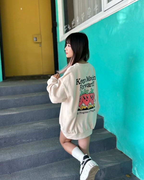 【現貨】美式草莓卡通大學Tee 