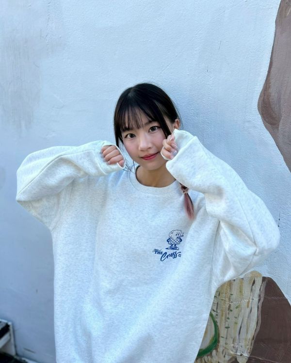 【現貨+預購】爆米花先生抽菸印花刷毛大學Tee 