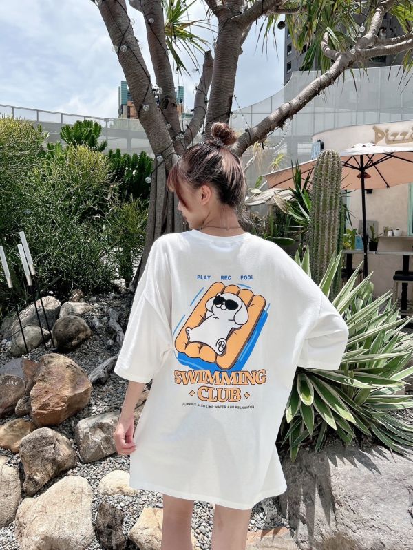 【現貨】SWIMMING CLUB充氣墊日曬狗狗Tee 