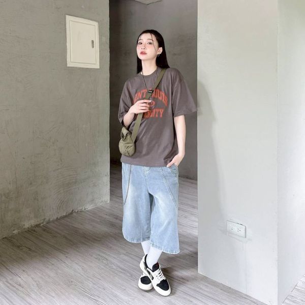 SAINT LOUIS 波點文字Tee 