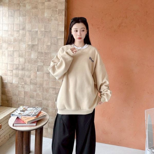 日文虎斑貓吃麵刷毛大學Tee 