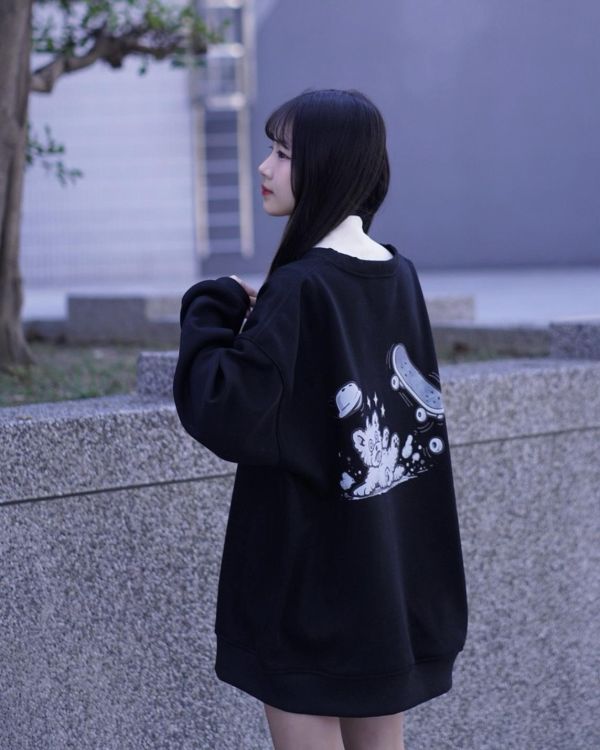 現貨【牛奶暖絨】跌倒狗狗牛奶絨大學Tee 