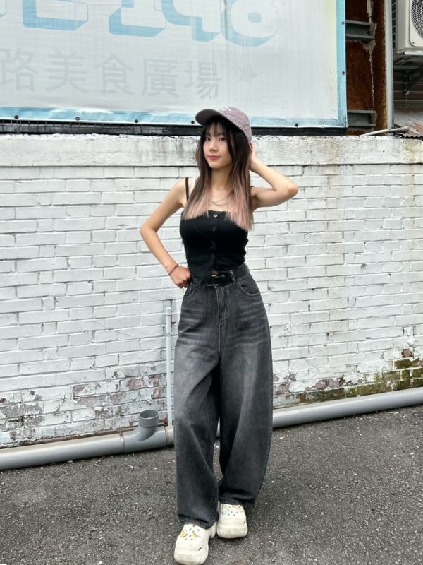【現貨】水洗牛仔繭型闊腿褲 