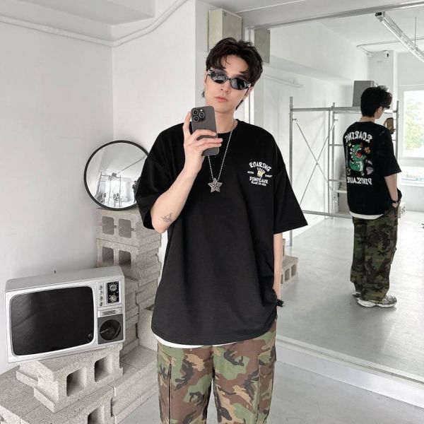 【現貨】ROARING恐龍塗鴉Tee 