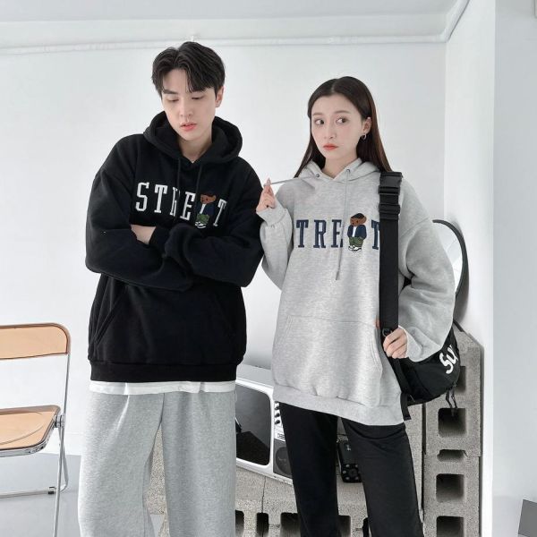 【現貨】刺繡STREET潮流熊刷毛帽Tee 