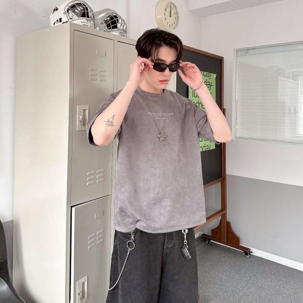 【現貨】荊棘五角星刺繡麂皮短Tee 