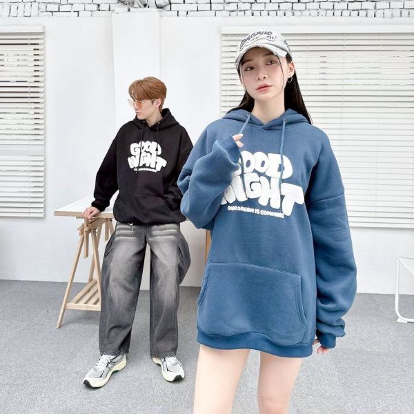 GOOD NIGHT發泡英字刷毛帽Tee 