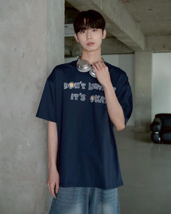 【SORONA®】DON’T LEAVE IT.插畫手寫涼感短Tee 