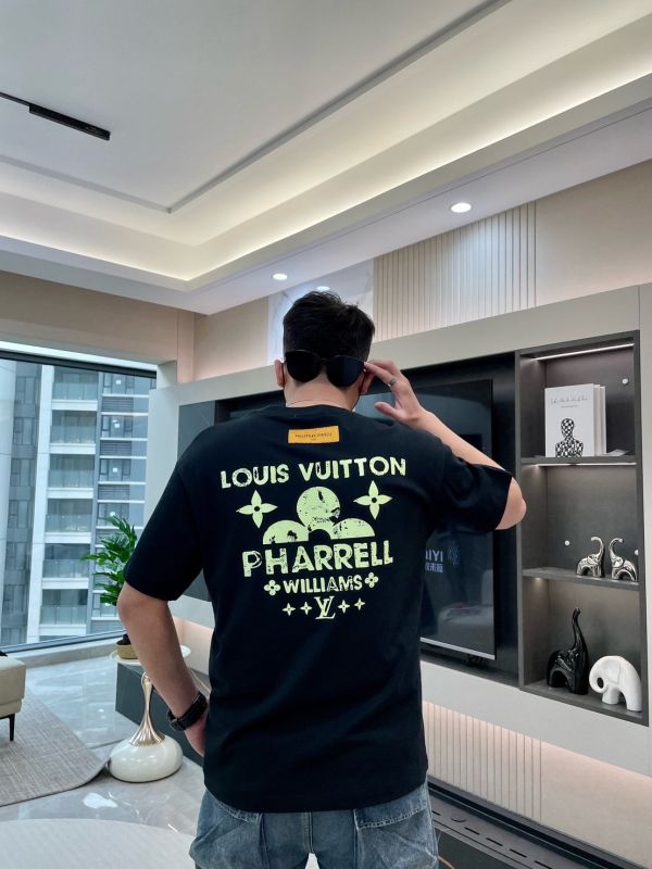 Lv  2025ss夏裝新專櫃同步 