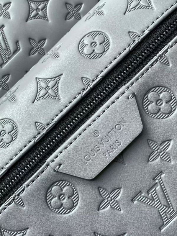 M46557灰壓 Discovery 雙肩包以 