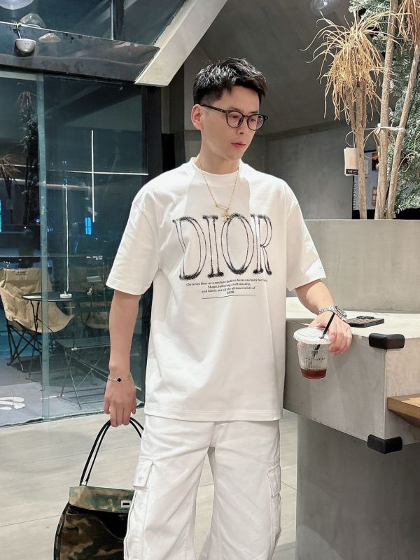 DIOR最新款短袖圓領T恤 