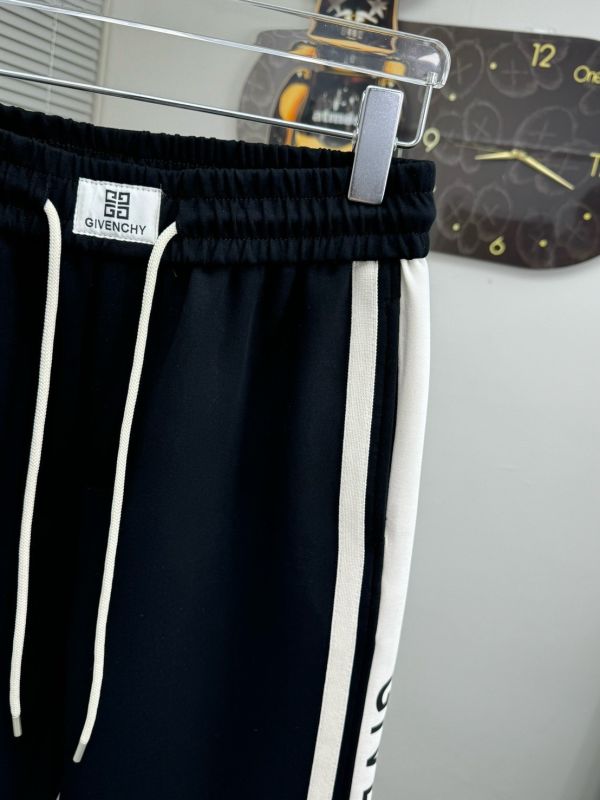 紀梵希  頂級貨品 