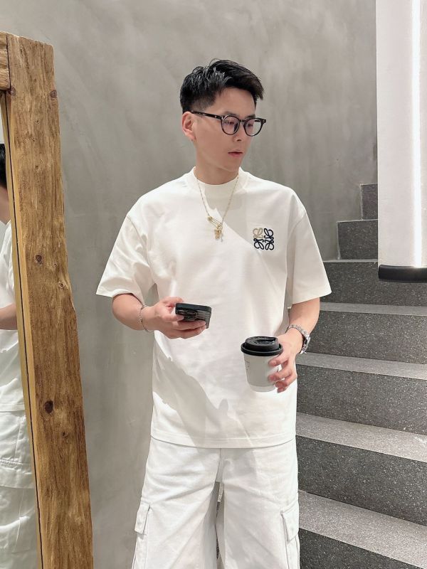 LOEWE專櫃最新款短袖圓領T恤 