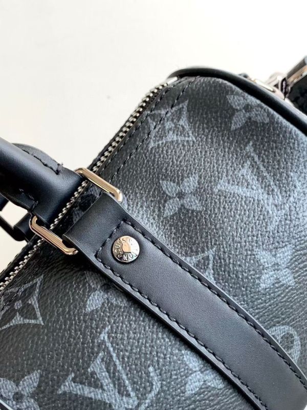 M45947黑花 推出Aerogram的新款 