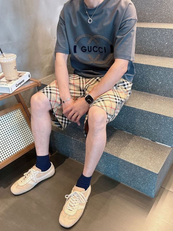 巴寶莉  2025夏季新款男士休閒短褲 