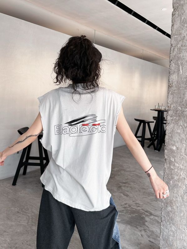 Balenciga/巴黎世家 新款坎袖背心 