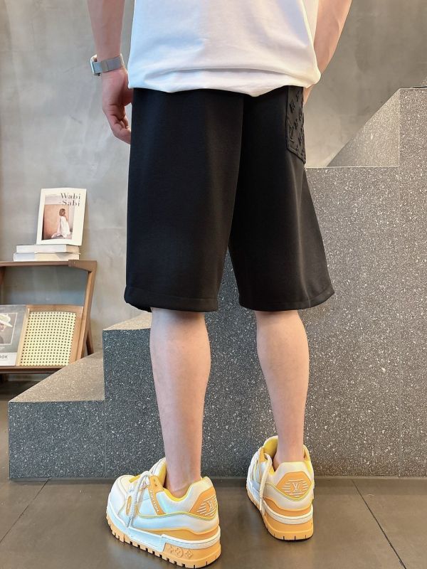 LV  三標齊全  2025夏季新款男士休閒短褲 