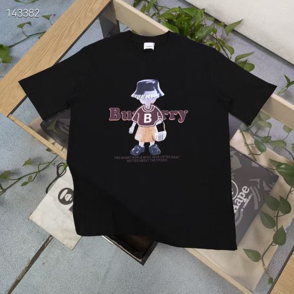 Burberry巴寶莉玩偶小人圖案字母 