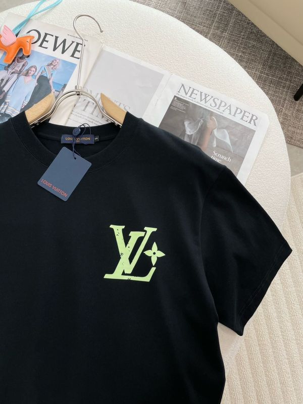 Lv  2025ss夏裝新專櫃同步 