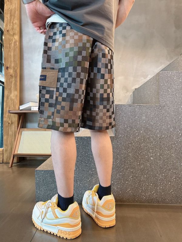 LV  2025夏季新款男士休閒短褲 