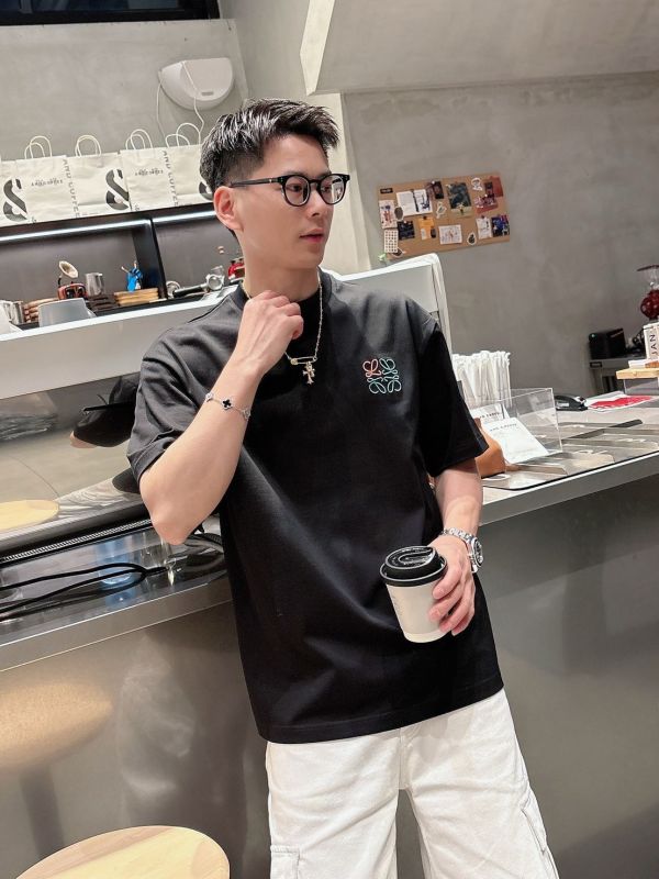 LOEWE專櫃最新款短袖圓領T恤 