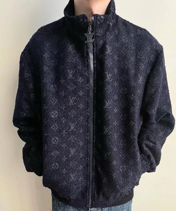 1v MONOGRAM 綿羊毛珠皮呢拉鍊束腰夾克 