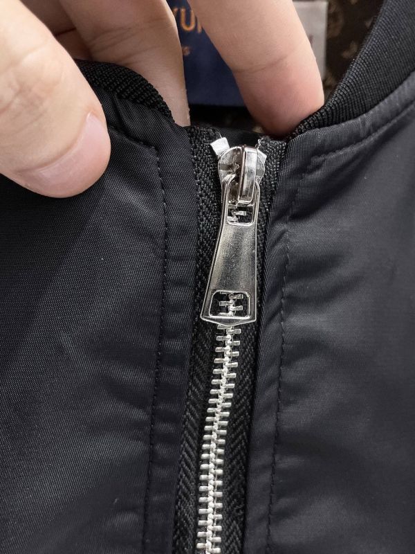 路易威登LV 官網同款，提前發售！ 