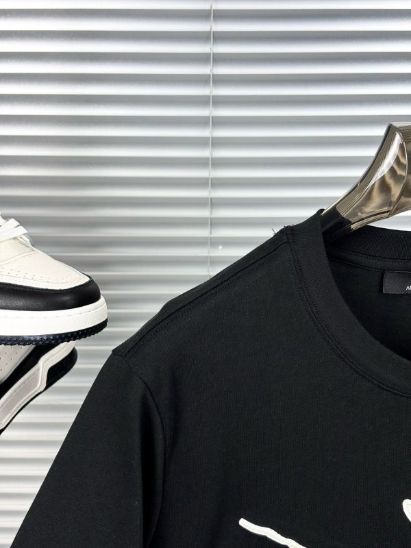 春夏新款首發專櫃最新款短袖圓領T恤 