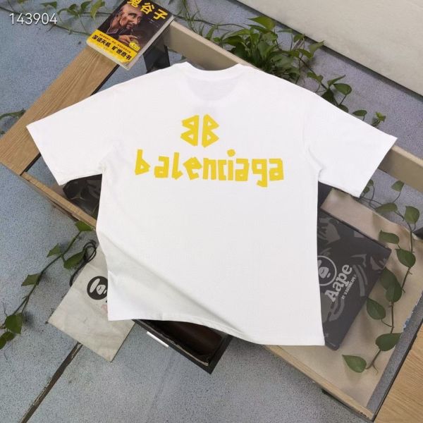 Balenciaga巴黎世家前後字母 