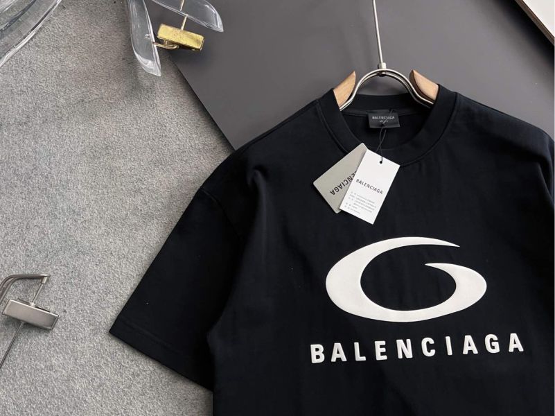 25春夏新款男女同款短袖T恤 