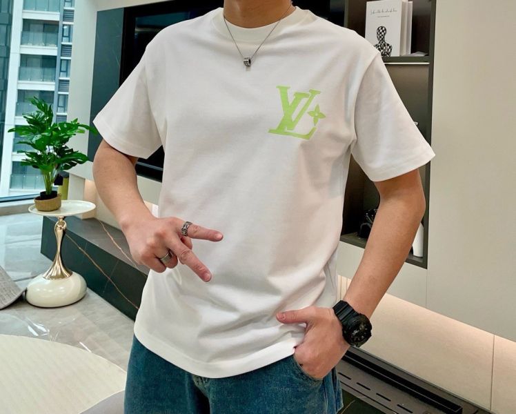 Lv  2025ss夏裝新專櫃同步 