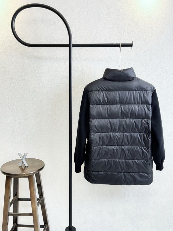 蒙口倒立體字母印花針織拼接連帽羽絨服 