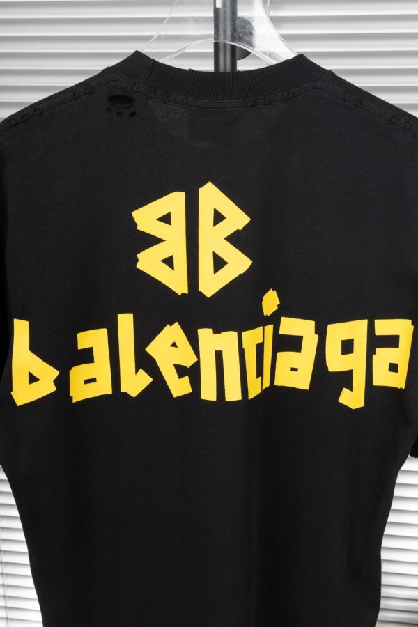 巴黎經典黃膠帶字母拉漿圓領短袖 