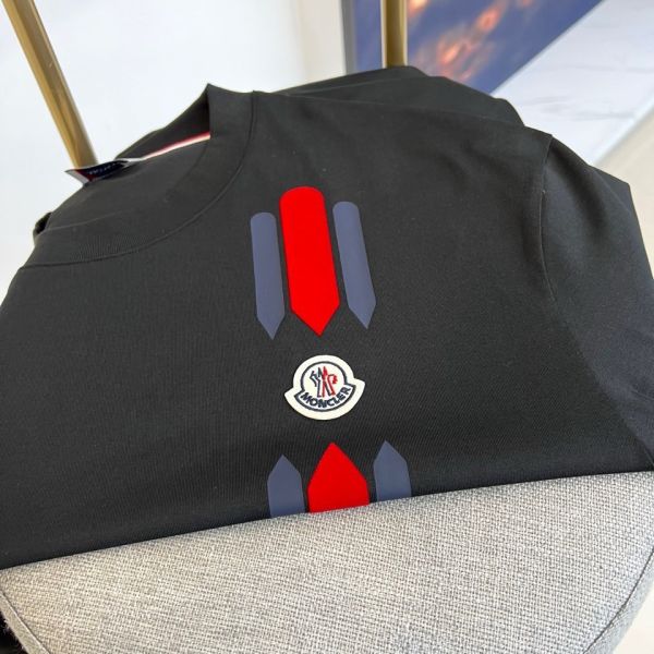 蒙口、25s春夏新品微廓圓領T恤 