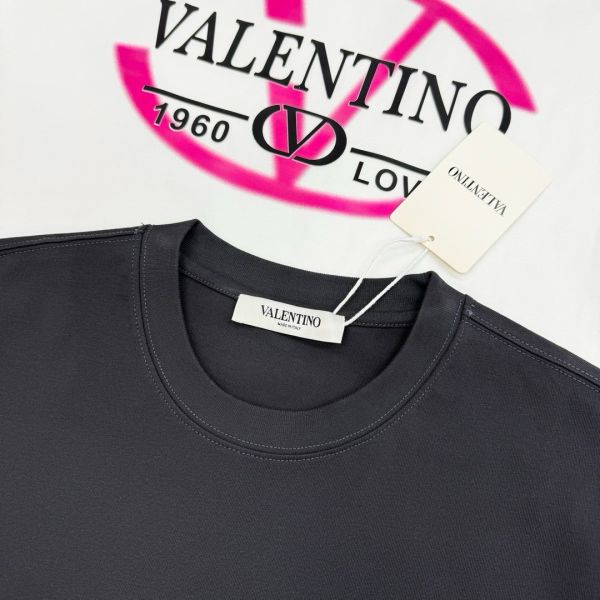 Valentin華倫天-奴25s新款T恤. 