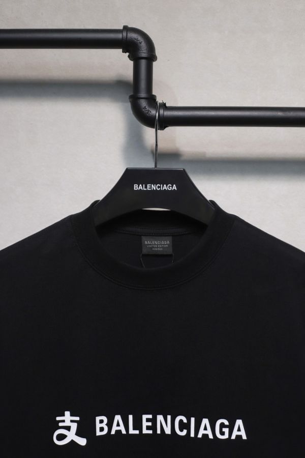 巴黎字母短袖T恤 