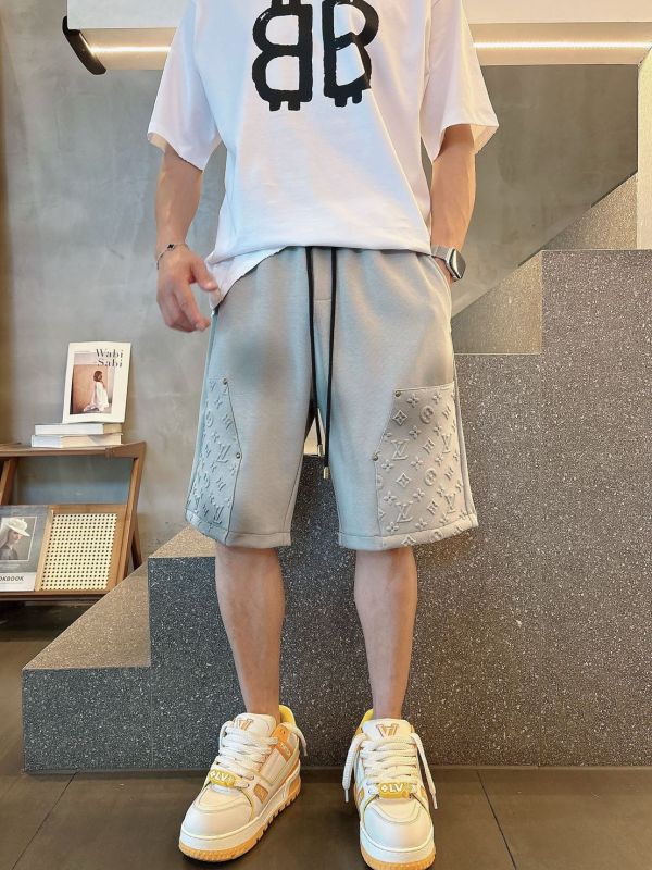 LV  三標齊全 2025夏季新款男士休閒短褲 