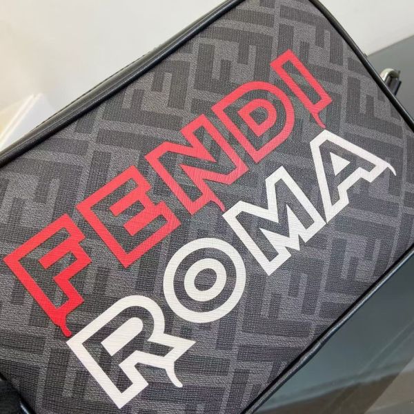 Fendi芬迪 經典復古相機包 