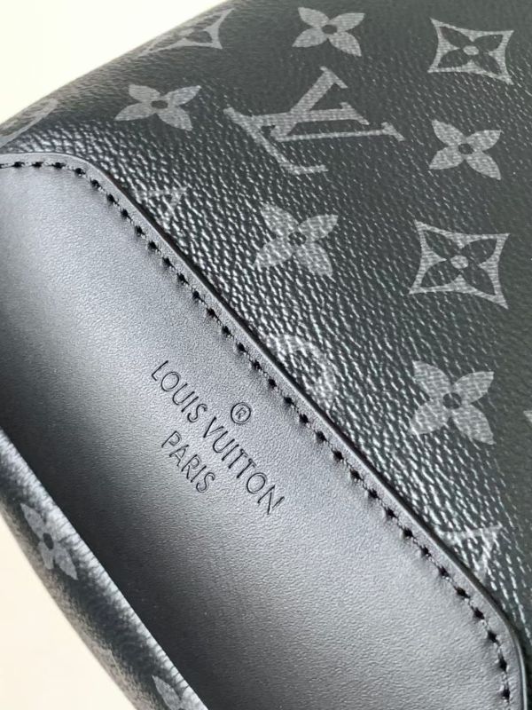 變碼芯片 N41719黑花 胸包系列 