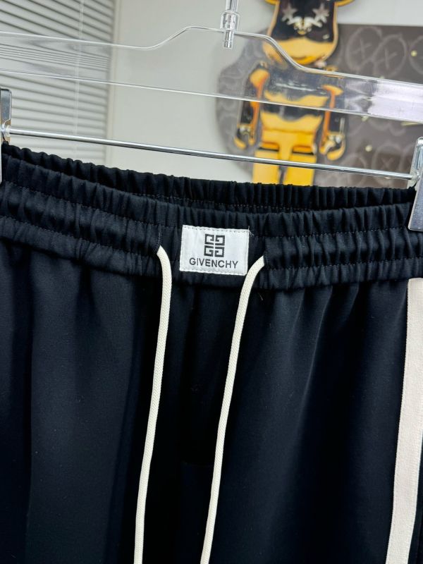 紀梵希  頂級貨品 