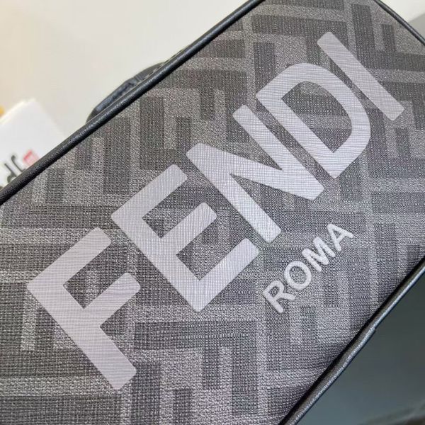 Fendi芬迪 經典復古相機包 