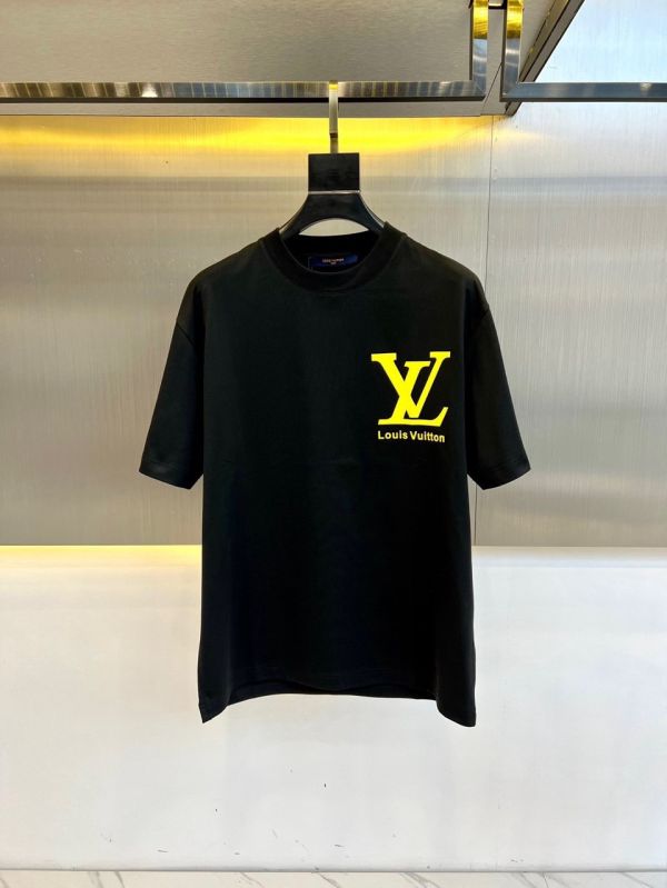 春夏新品微廓圓領T恤衫 