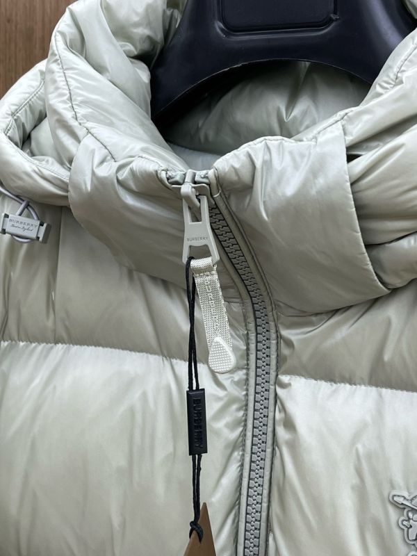 buFW秋冬款時尚羽絨夾克 